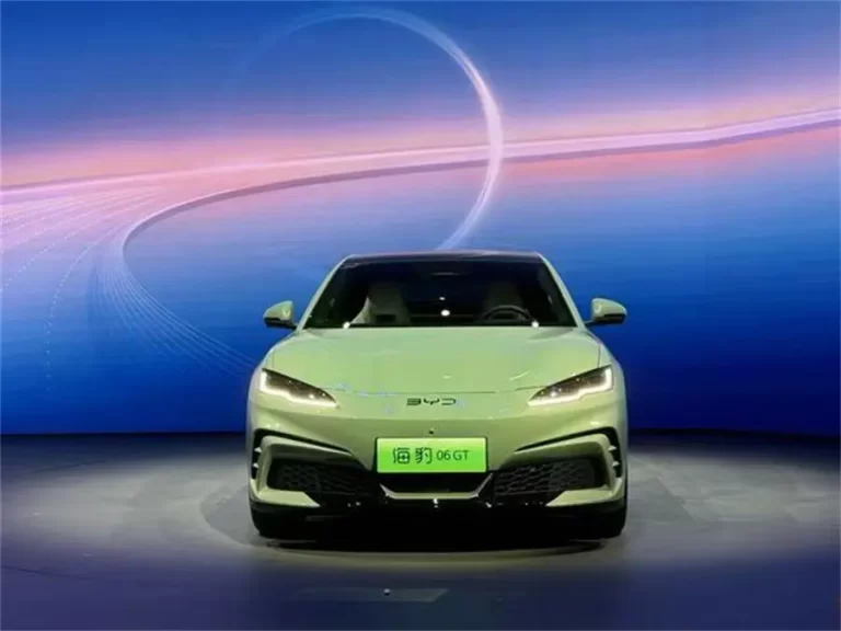 Byd pure electric steel cannon is coming, Seal 06GT appeared at the Chengdu Auto Show