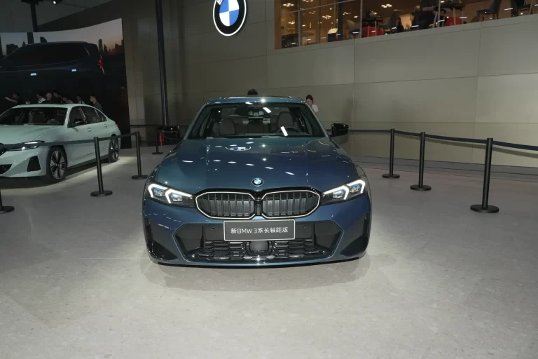 Mainly to modify the interior, the new BMW 3 series Chengdu auto show real car map exposure