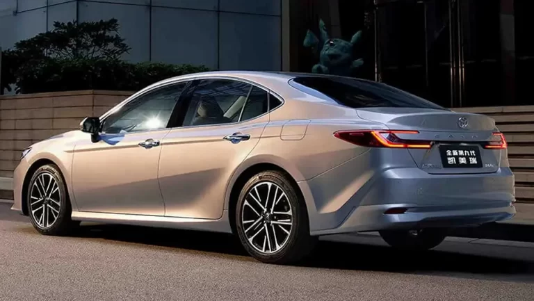 Toyota 5th generation hybrid system, 2.0 fuel consumption 2.5 power, test Camry 2.5 dual engine